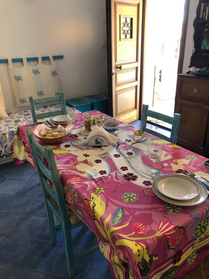 Tiffany Palau Bed & Breakfast Ngoại thất bức ảnh